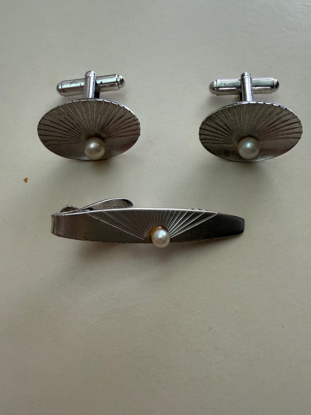 Vintage Hayward Sterling Silver Sunburst Pearl Cufflinks & Tie Clip Set
